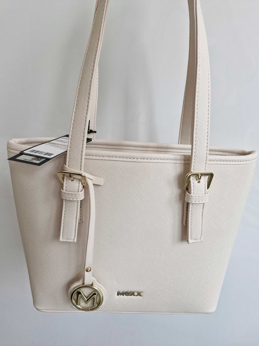 Чисто нова бежова чанта с етикет