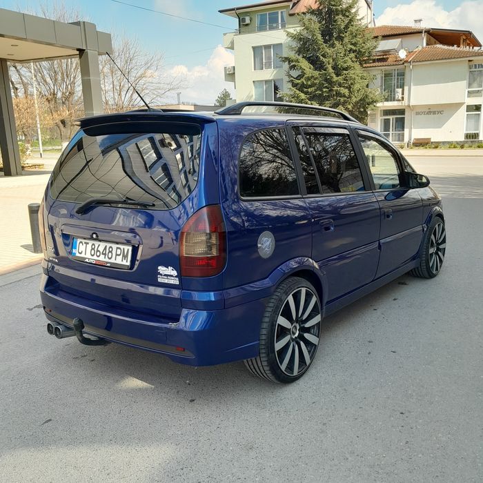 Опел зафира.2.2.
