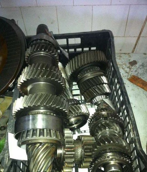 Dezmembram John Deere 2140