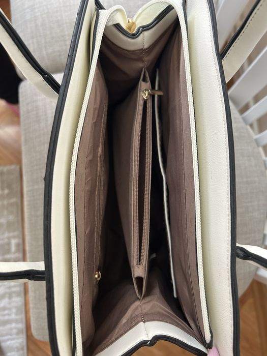 Чисто нова дамска чанта