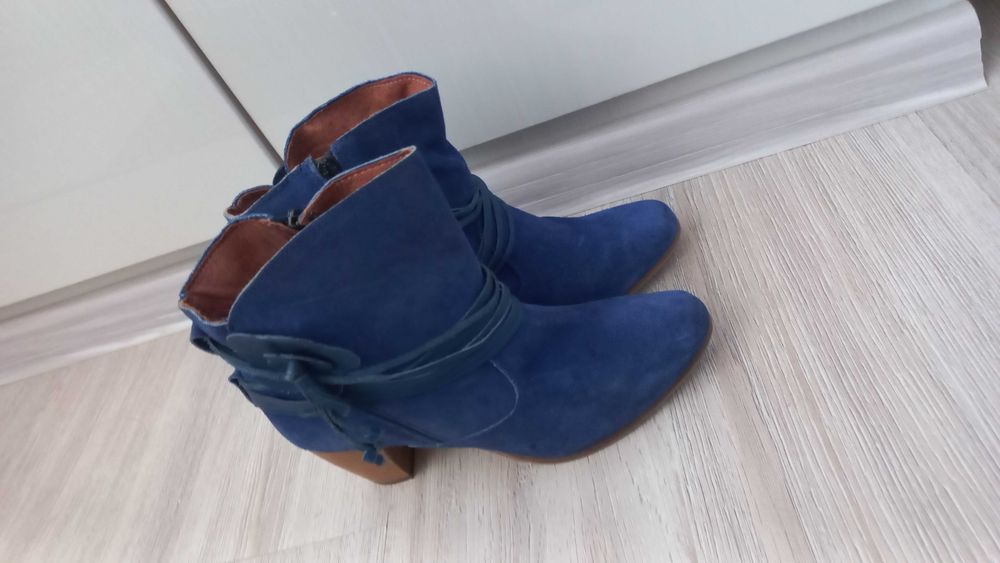 Елегантна боти естествена кожа