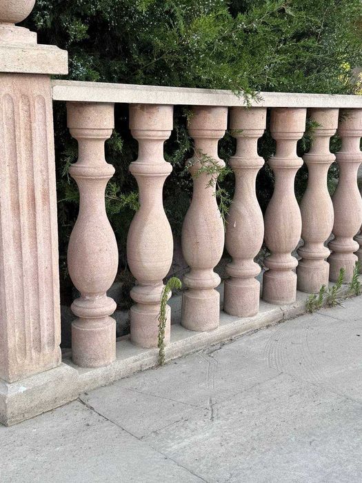 Травертин — доступный камень для облицовки