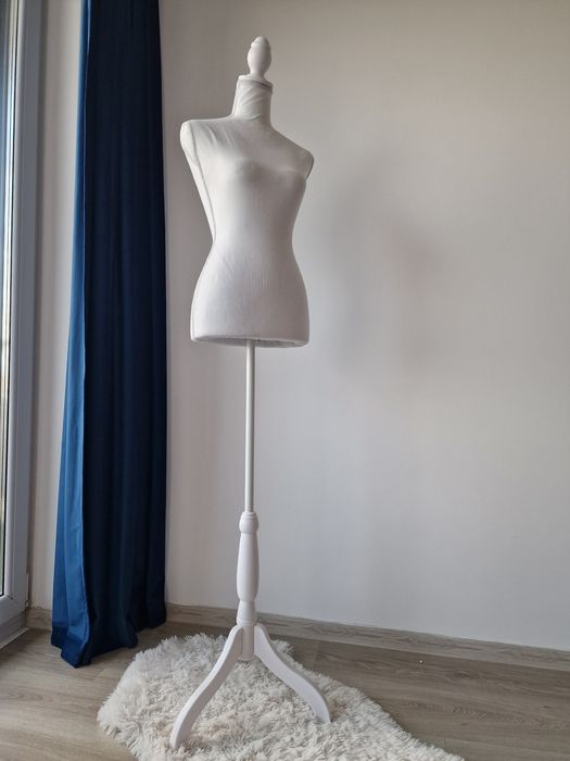 Bust manechin damă pentru haine / rochii de mireasă