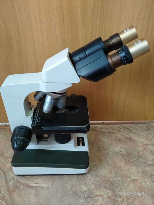 Бинокулярный микроскоп UNICO