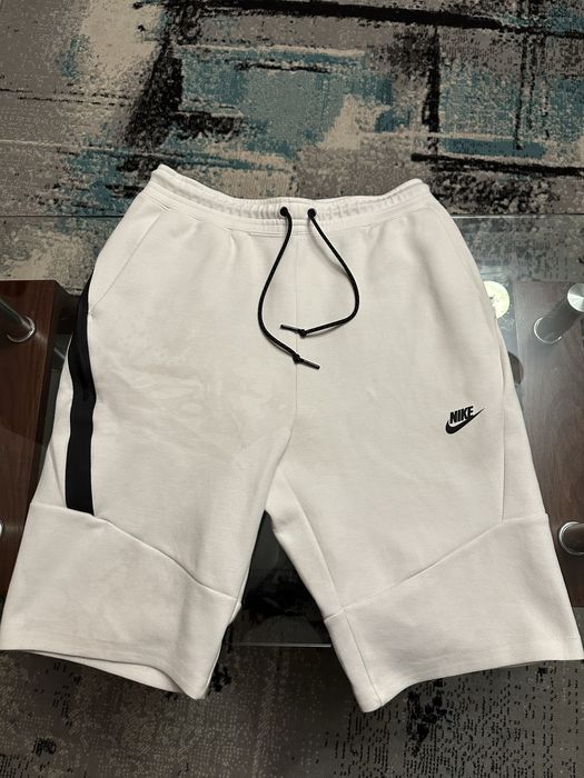 pantaloni scurti Nike tech, 3/4