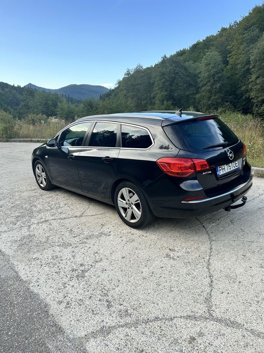OPEL Astra 2013 — imagine 4