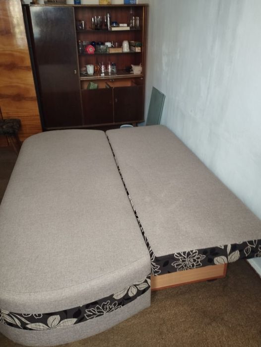 Продам диван в отличном состоянии