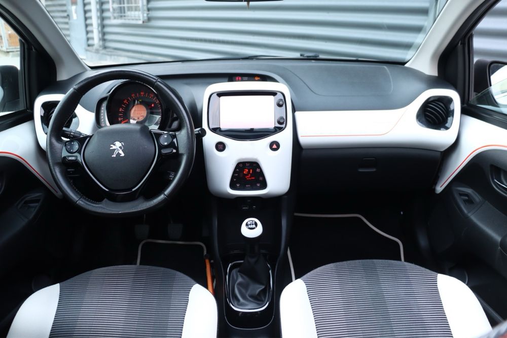 Peugeot 108 motor 1.2 benzina .Rate/Garantie Parc Auto