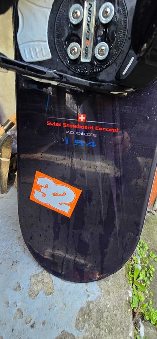 Сноуборд с автомати и обувки Nidecker