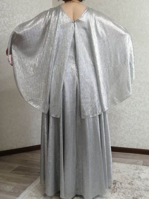 Продам вечернее платье