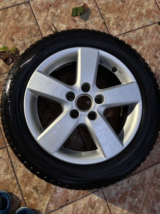 Vând 4 roți pe 16 /55/ 112 cu avelope de iarnă