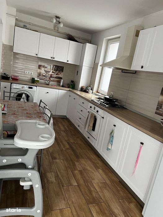 Apartament 3 camere cu gradina zona Calea Cisnadiei