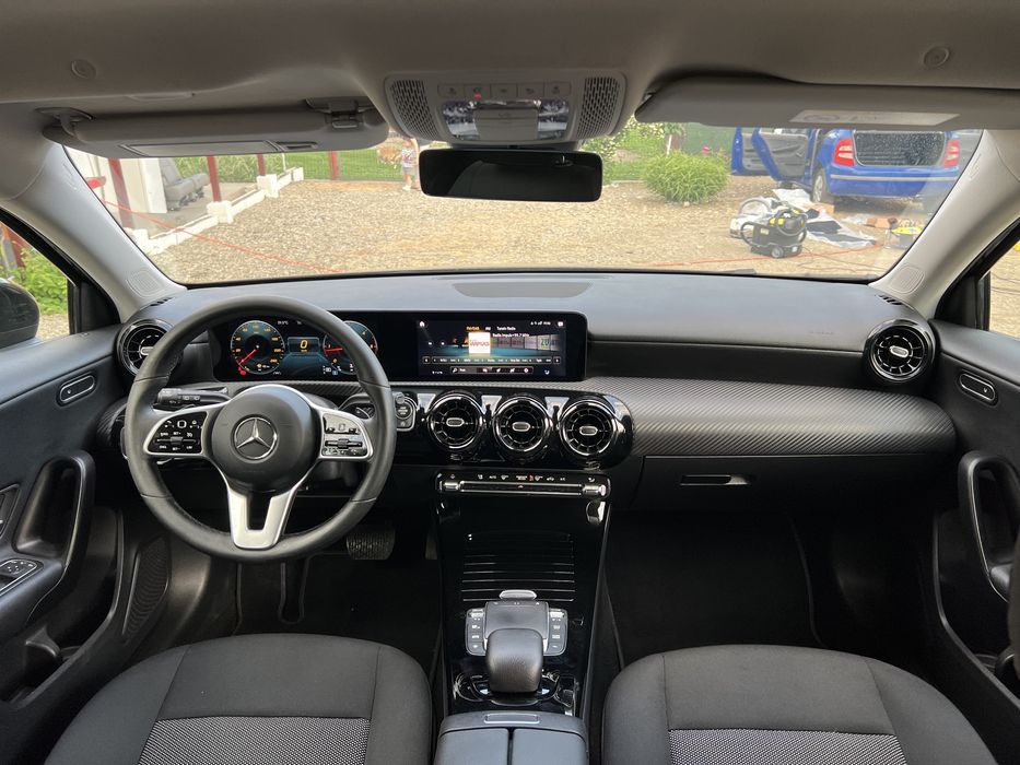 Mercedes-Benz A200