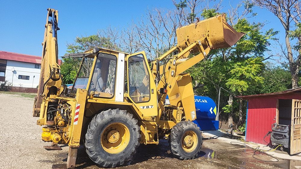 Buldoexcavatot Fiat allis fb7