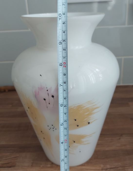 Стъклена ваза 26см