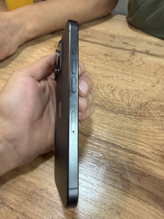 IPhone 15 pro.