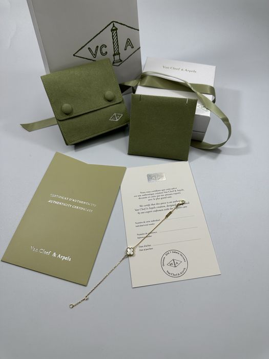 Brățară MINI Van Cleef & Arpels Gold 750 White Pearl
