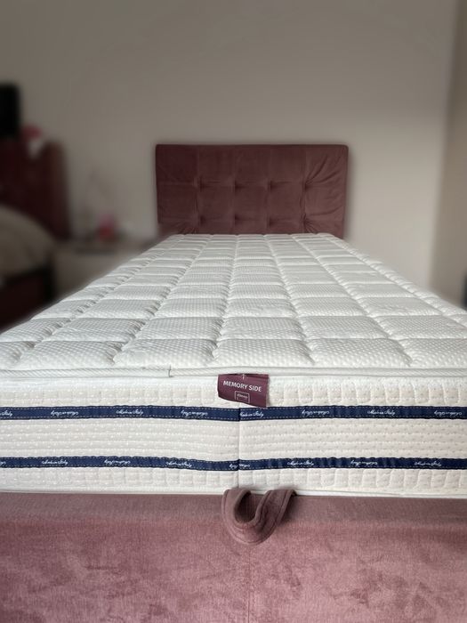 Легла две единични с италиански матрак