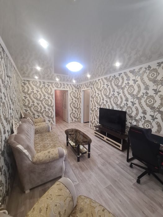 Сдам 2комнатную  в центре