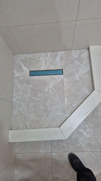 Кафельшик. Сантехник.