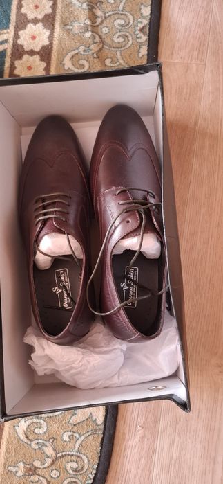 Продам мужские туфли