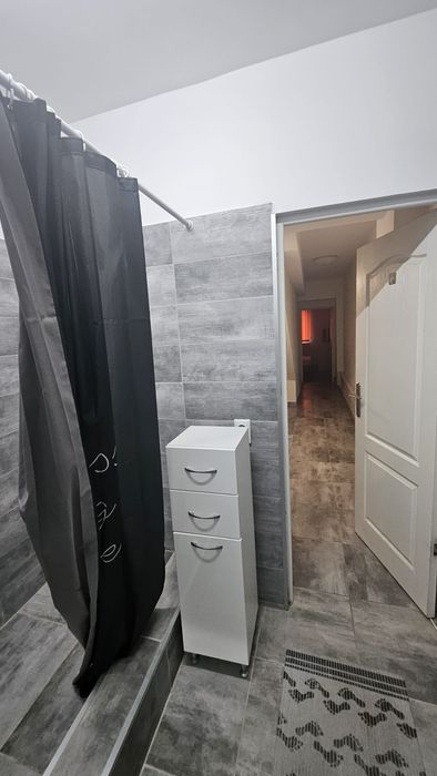 Inchiriez apartament 2 camere