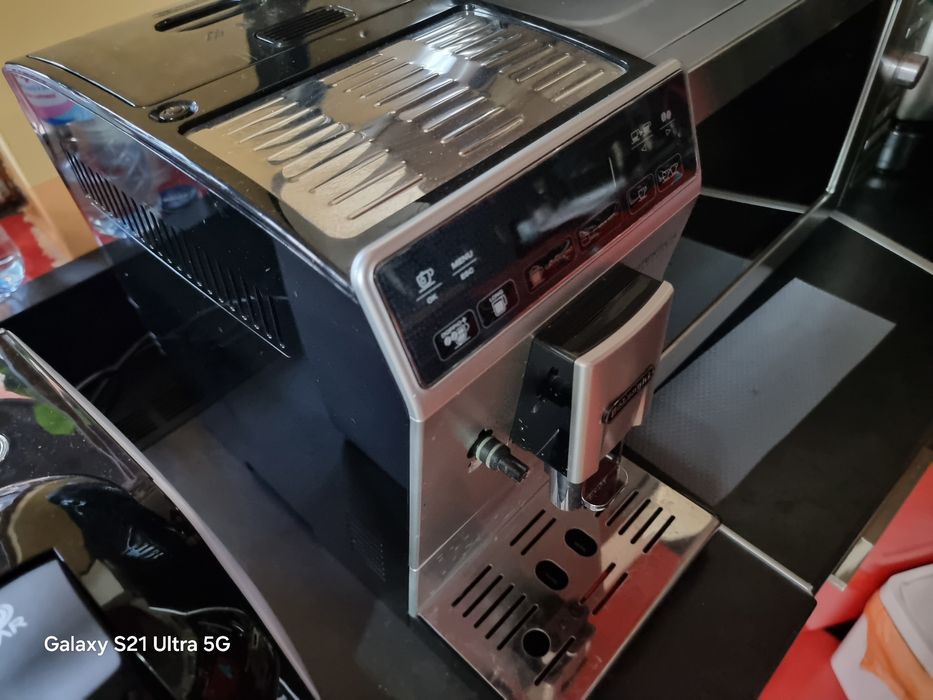 Кафе автомат De'Longhi Autentika