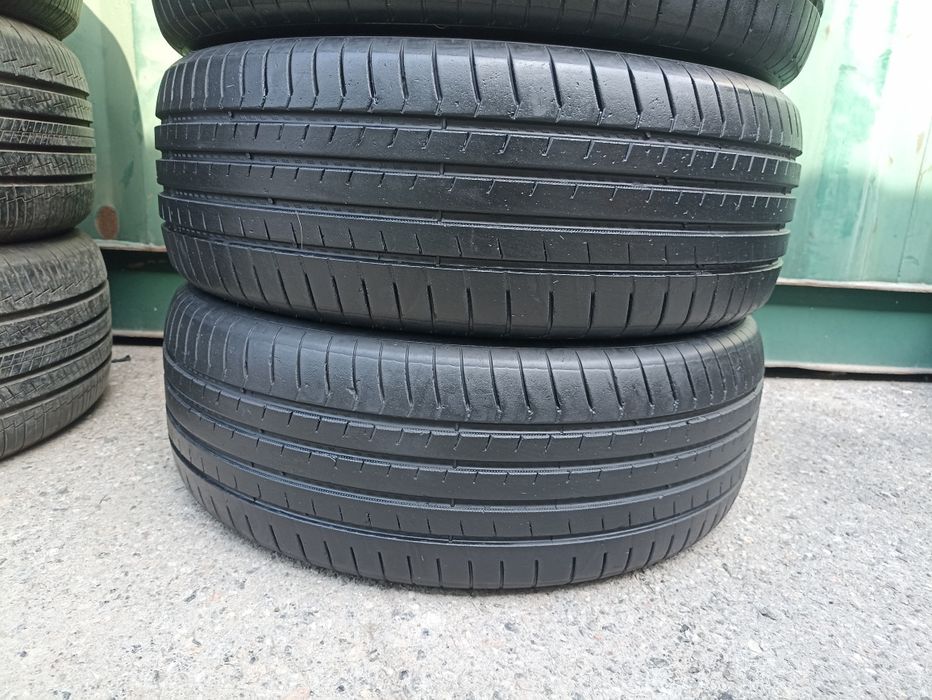 215/55/17 капсен летний