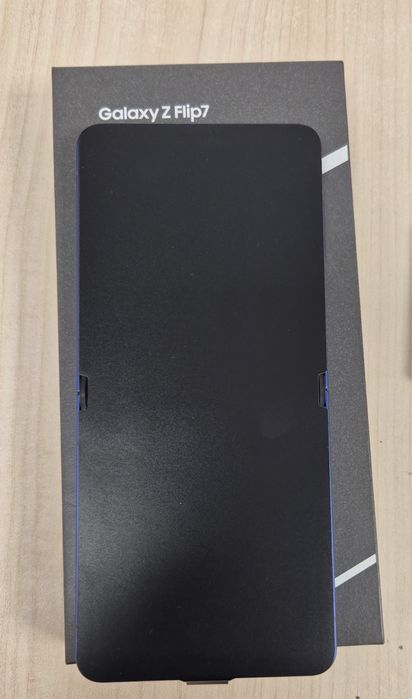 Samsung galaxy flip7 256 gb