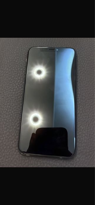 iPhone xs  все родной