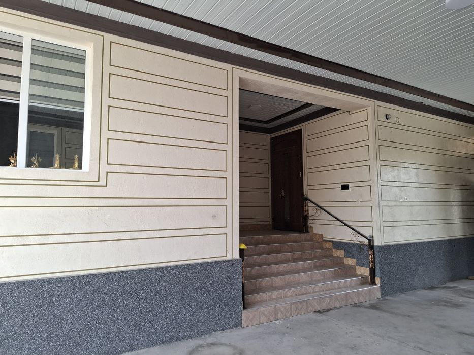 Ховли уй сотилади