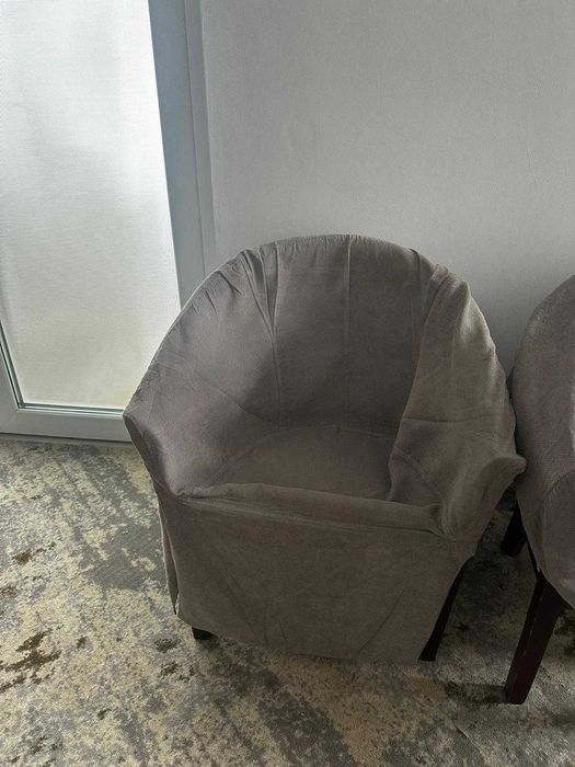 Mobilier de vanzare