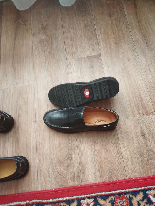 Продам мужские туфли