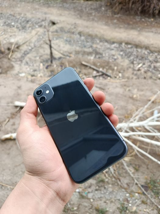 Ayfon 11 satiladi