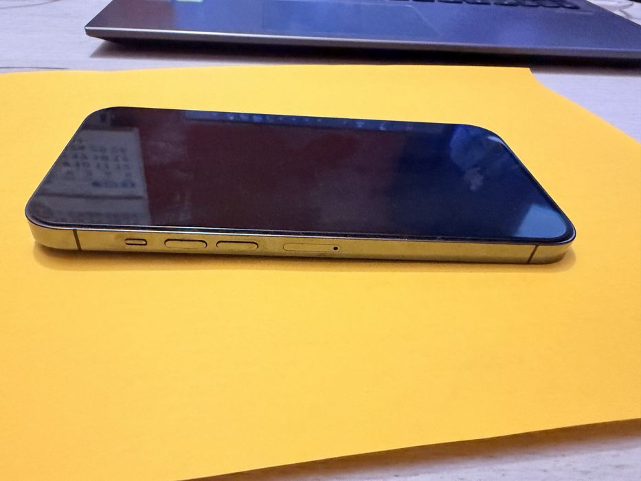 Продавам iPhone 13 Pro Max 128GB