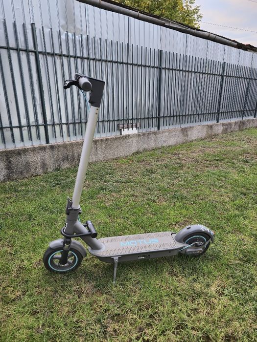 Vand Trotineta Motus Scooty 10, 25 km/h, 40 km autonomie