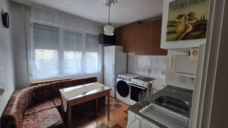 Двустаен ап. под наем в кв. Разсадника