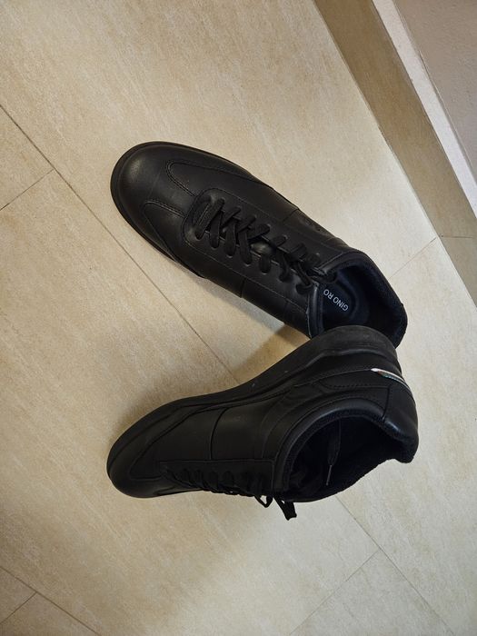 Обувки GINO ROSSI № 43