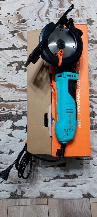 Пила циркулярная, мини пила Sturm! CS5012MS