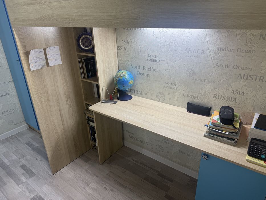 Детская стенка с матрсом