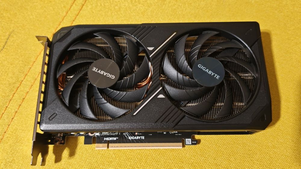 Placa video Gigabyte GeForce RTX 5060 Ti WINDFORCE MAX OC 16GB