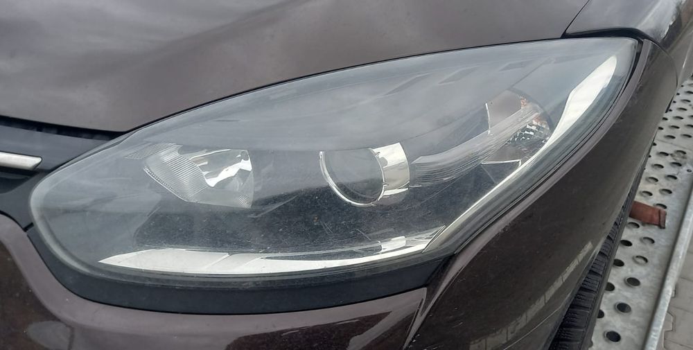 Far Megane3 lampa far Renault Megane3 Clio4 motor 1.2tce ușa 2015 aripa stop interior haion cutie lampa far Megane3 Scenic3 Clio4 led farLogan2 Logan3