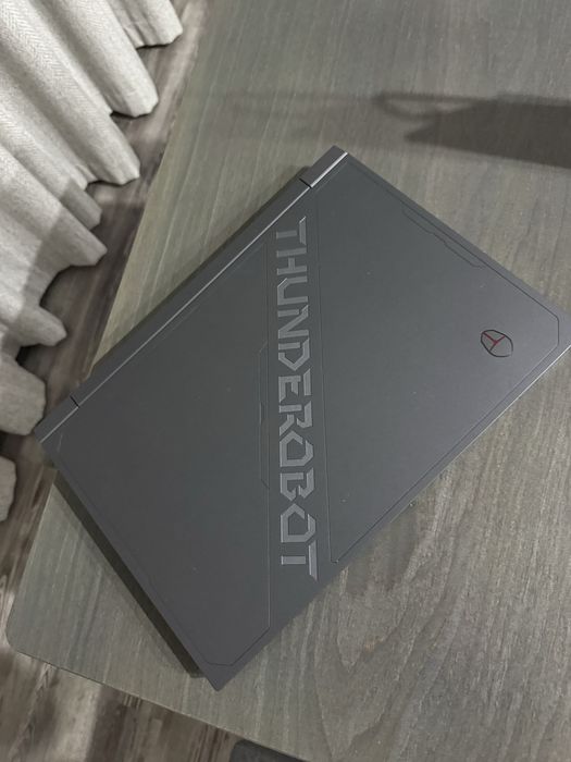 Игровой ноутбук Thunderobot