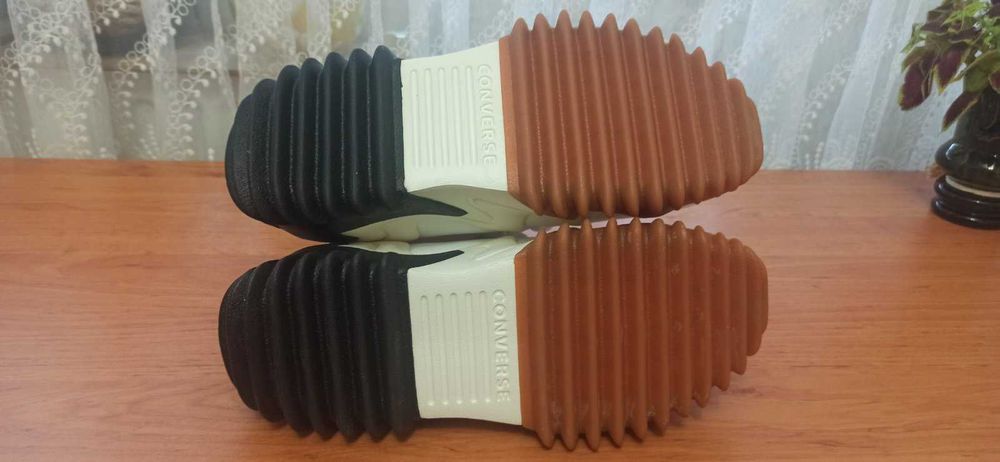 Оригинални кецове CONVERSE унисекс