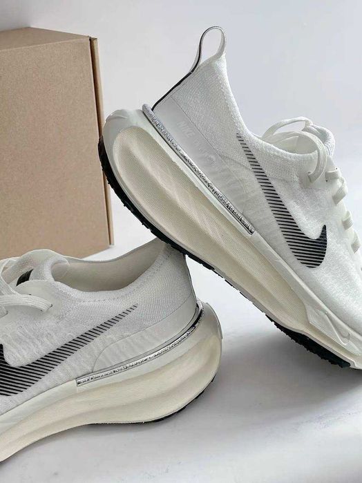 Nike Invincible 3