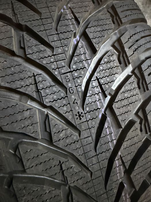 255/45/19  Nokian 2бр дот22