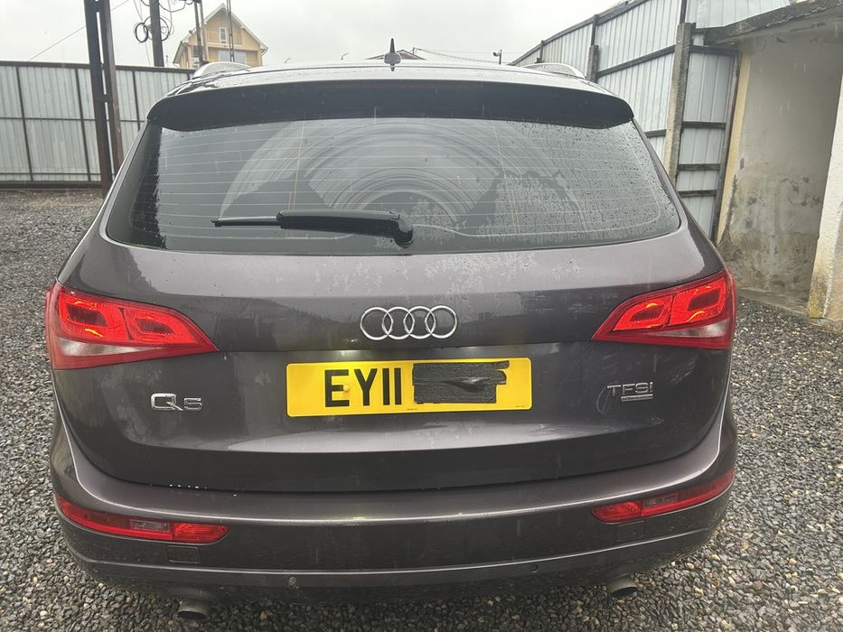 Задна врата със заден прозорец AUDI Q5 2008