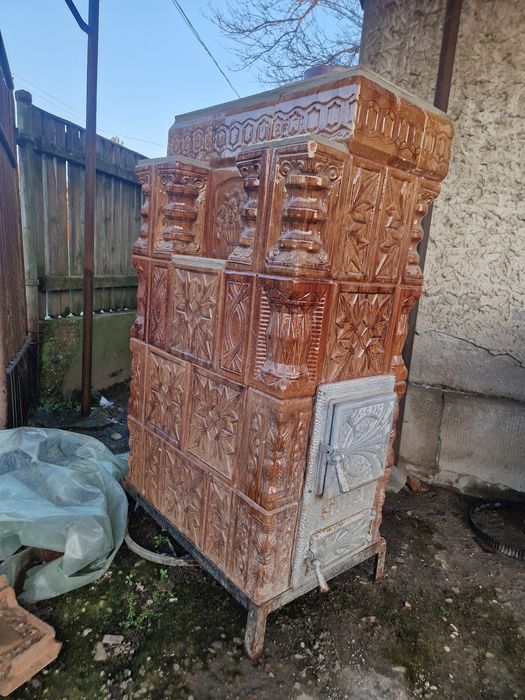 Vând sobă de teracotă