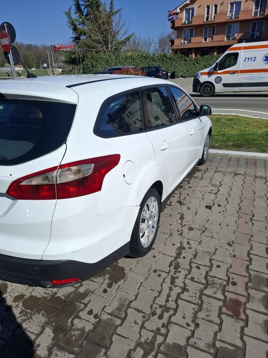 FORD Focus 2011 — imagine 3