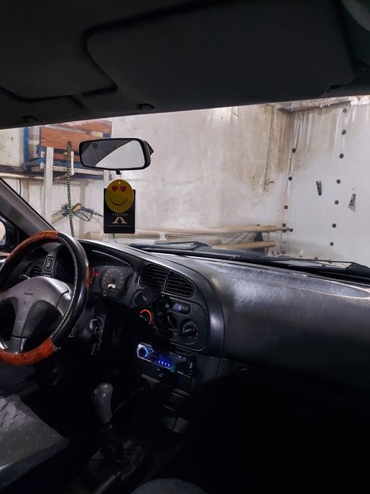 Митсубиси ланцер